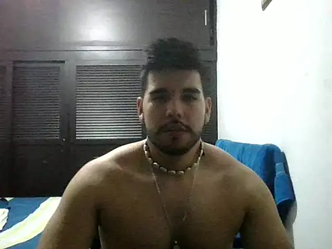 LatinBeardCali online show from April 2, 11:34 pm