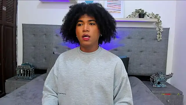 axel colling1 online show from April 13, 9:37 pm