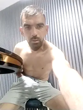 luys23 online show from April 9, 3:15 am