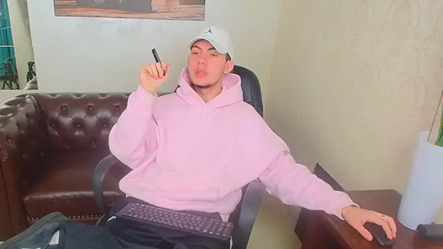 KrewVaughn online show from April 10, 8:54 am