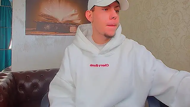 KrewVaughn online show from April 6, 8:48 am