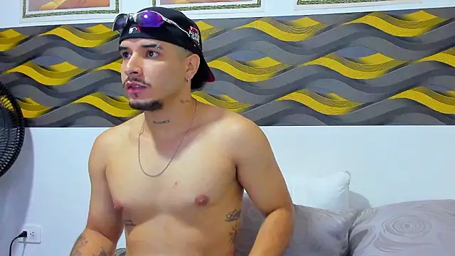 Leon Hotx online show from March 21, 12:09 pm