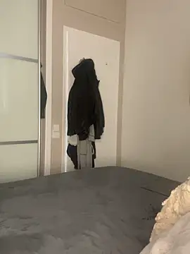 daniels-maison online show from March 31, 1:13 pm