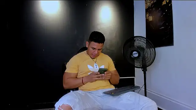 Floyd212 Vibes online show from April 11, 10:24 pm