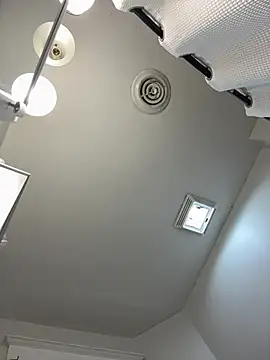 bigpappiii09 online show from April 13, 10:27 am