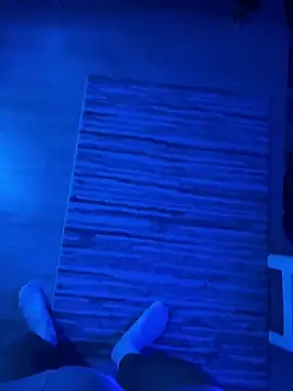 hardboii00 online show from March 15, 12:40 am