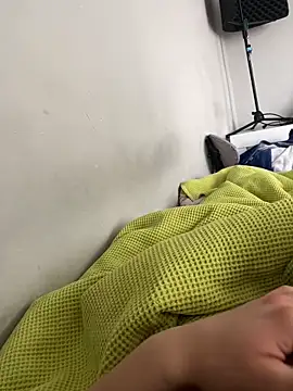 hardboii00 online show from April 17, 8:50 am