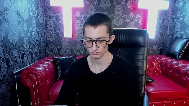 RonBevs online show from March 22, 8:25 pm