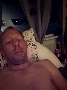 jongen ehv online show from April 26, 1:25 am