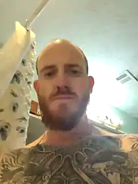 redandjuicy online show from March 30, 8:37 am