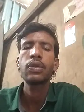 Lipsyguy2295 online show from April 19, 9:09 am