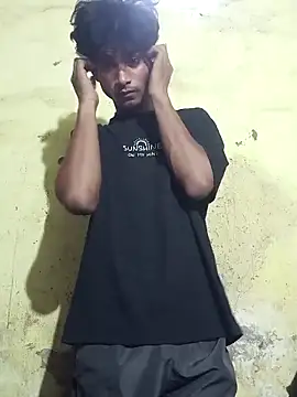 YourTeenBoy21 online show from March 20, 5:55 am