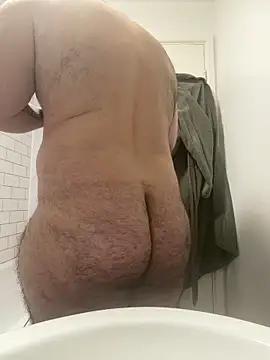 bigmillz32 online show from March 24, 12:49 am