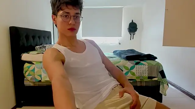 Darkblue fantasy online show from May 28, 2:59 pm