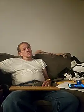 yourMasterisBored online show from March 16, 12:53 pm