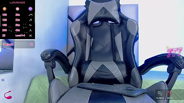 Bennet-Grayy online show from March 25, 1:09 am