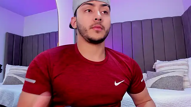 Dylan vega01 online show from April 9, 9:32 pm