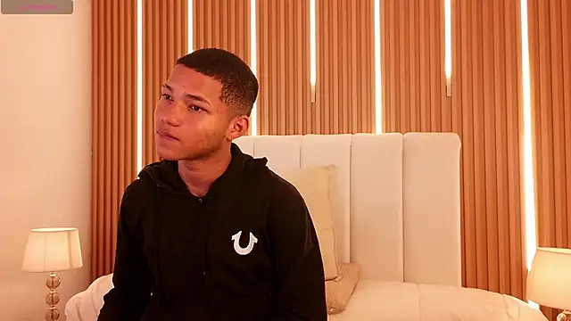 Kelvin Josue online show from May 29, 8:52 pm