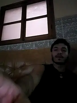 Thewildaliii0 online show from March 28, 6:52 pm