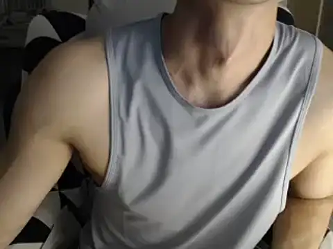 Kent6828 online show from April 15, 2:50 pm