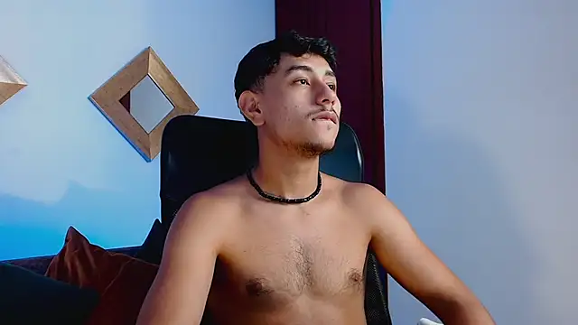 Vezzx online show from April 14, 6:51 pm