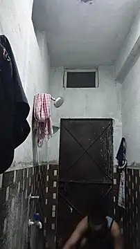 xyz 2giT online show from April 1, 1:35 pm