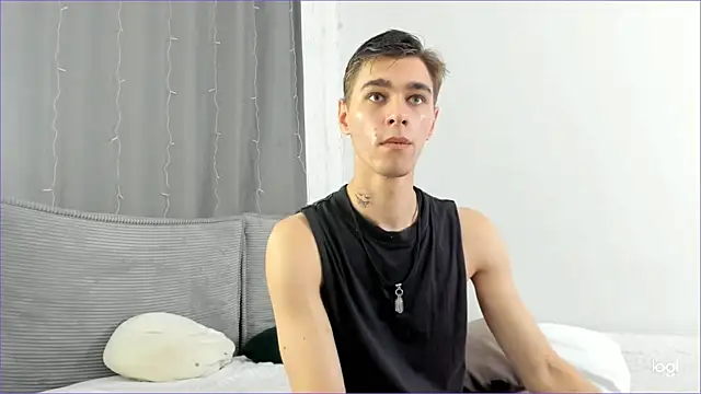 Shadow blink online show from April 10, 1:51 pm