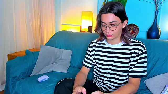 Keita Moon online show from April 14, 12:49 pm