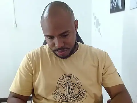 Alessandro Hamed online show from March 23, 2:23 pm