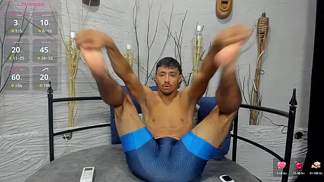 alexis stonne online show from March 26, 7:29 pm