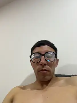 LeonBlazze online show from April 6, 4:46 am