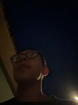 LeonBlazze online show from April 3, 11:34 pm