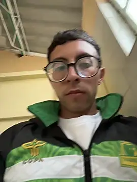 LeonBlazze online show from March 30, 7:15 pm