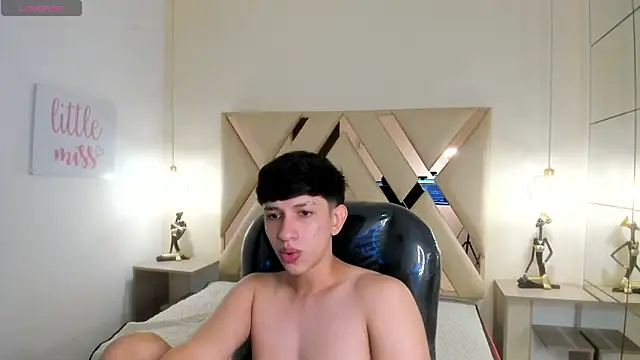 AdrianFranko online show from March 20, 3:49 pm