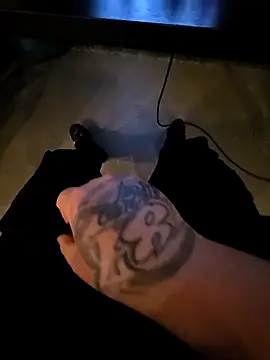 OssiBigCum online show from March 20, 11:30 pm