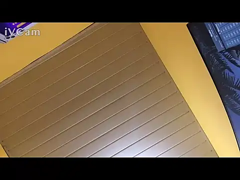 gordinhopiroca online show from April 18, 8:05 am