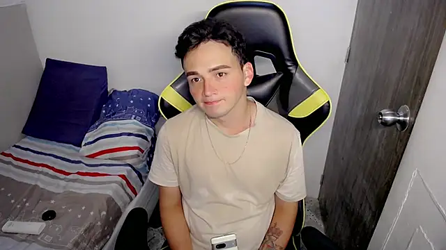 Mathias twinkk online show from March 22, 7:41 pm