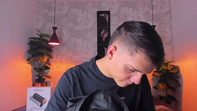 ian jacob online show from April 2, 8:27 pm