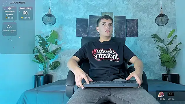 ian jacob online show from April 13, 8:20 pm