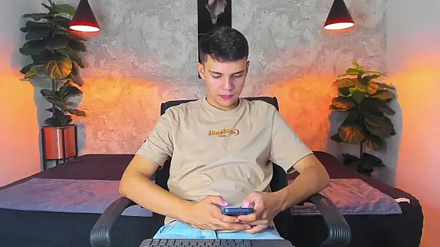 ian jacob online show from April 10, 7:54 pm