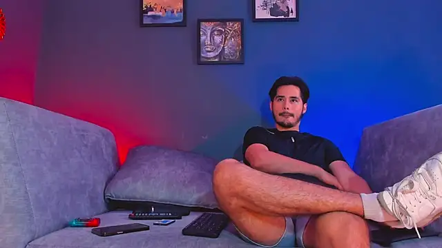 ReubenandScott online show from March 27, 9:05 pm