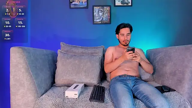 ReubenandScott online show from April 17, 4:15 am