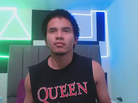 adonis latin 19 online show from March 31, 2:30 pm