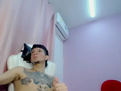 Hot Gaara  online show from March 29, 8:47 am