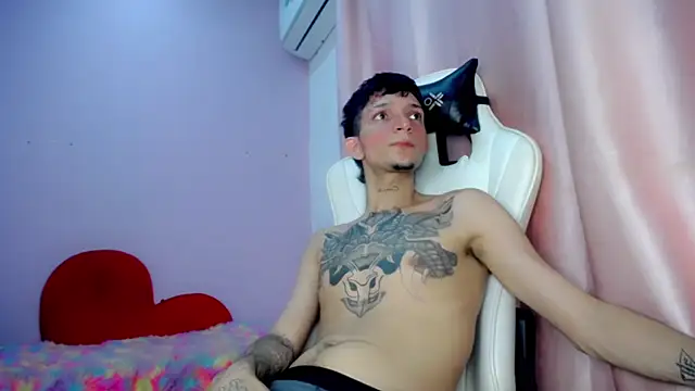 Hot Gaara  online show from March 28, 8:36 am