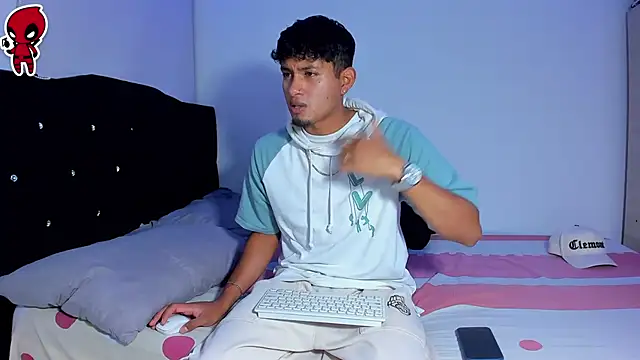 Thiago snoop online show from March 26, 12:59 am