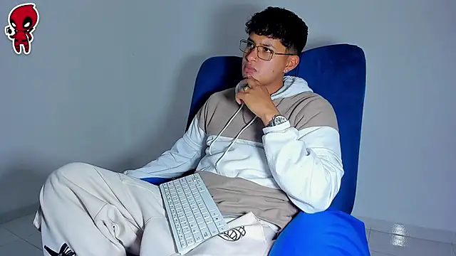 Thiago snoop online show from May 30, 2:44 am