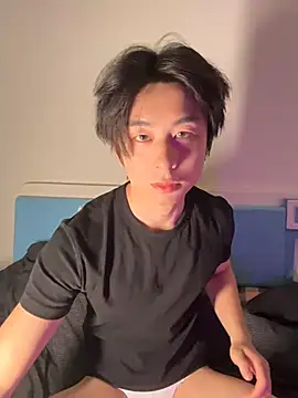 kissbaby-111 online show from April 12, 5:03 pm