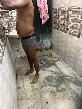 couple-new online show from April 16, 1:33 pm