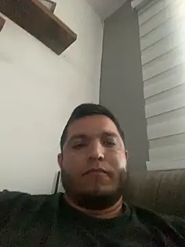 HOTB0Y18 online show from April 7, 2:06 pm